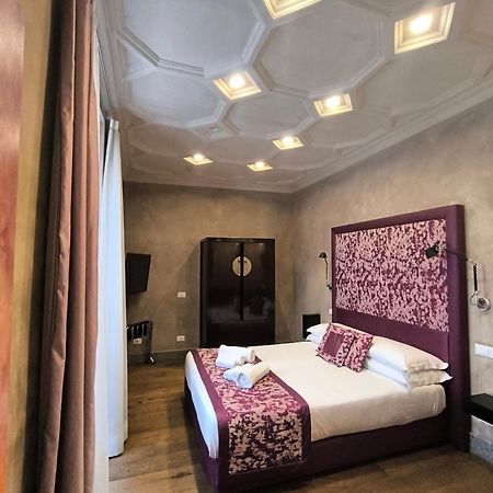 Pantheon Luxury Suite Roma Esterno foto